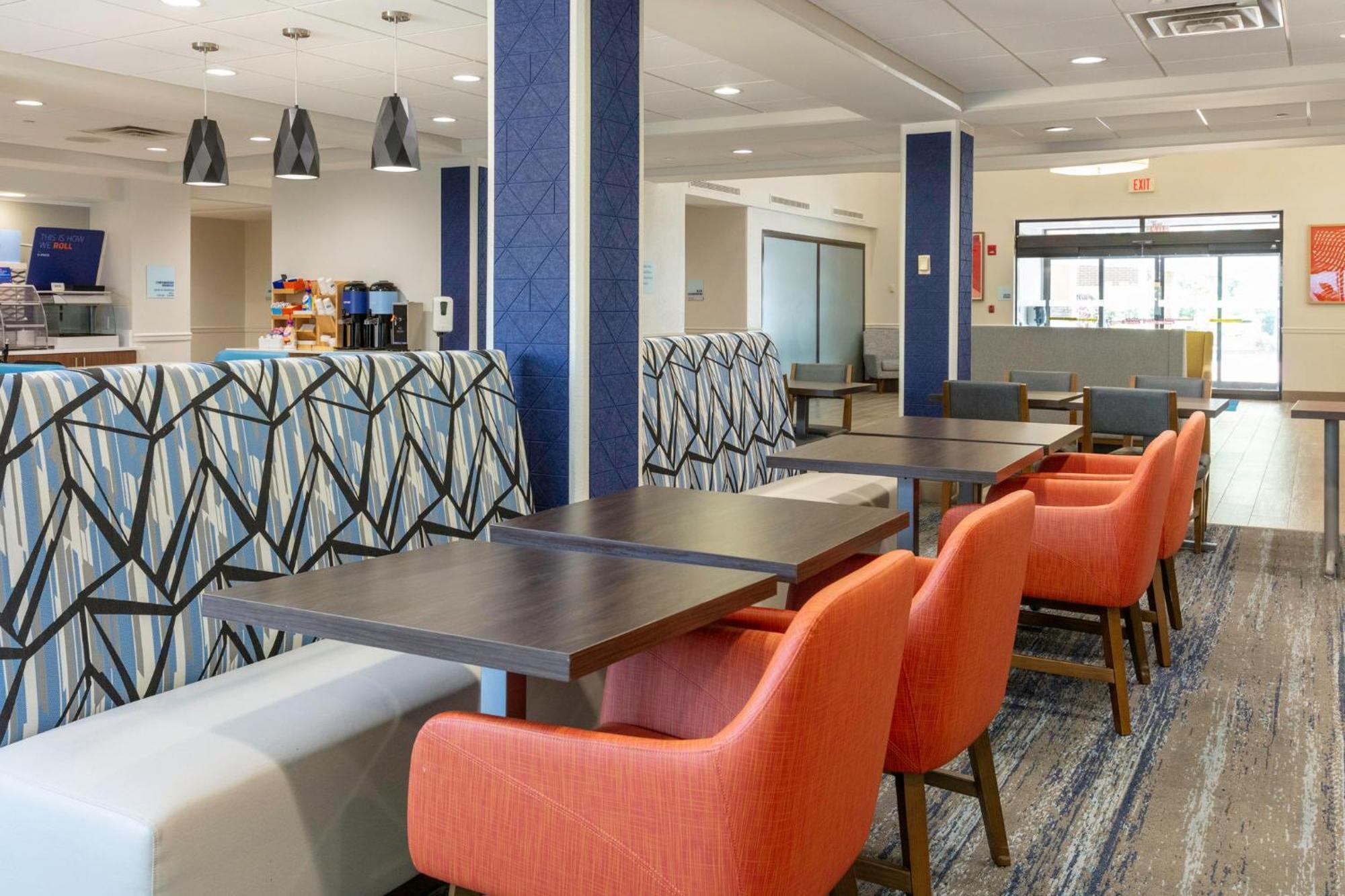 Holiday Inn Express Hotel & Suites Jacksonville Airport By Ihg Exterior foto